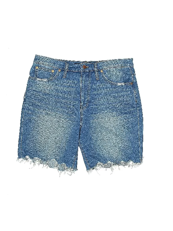 High-Rise Denim Shorts in Medium Wash