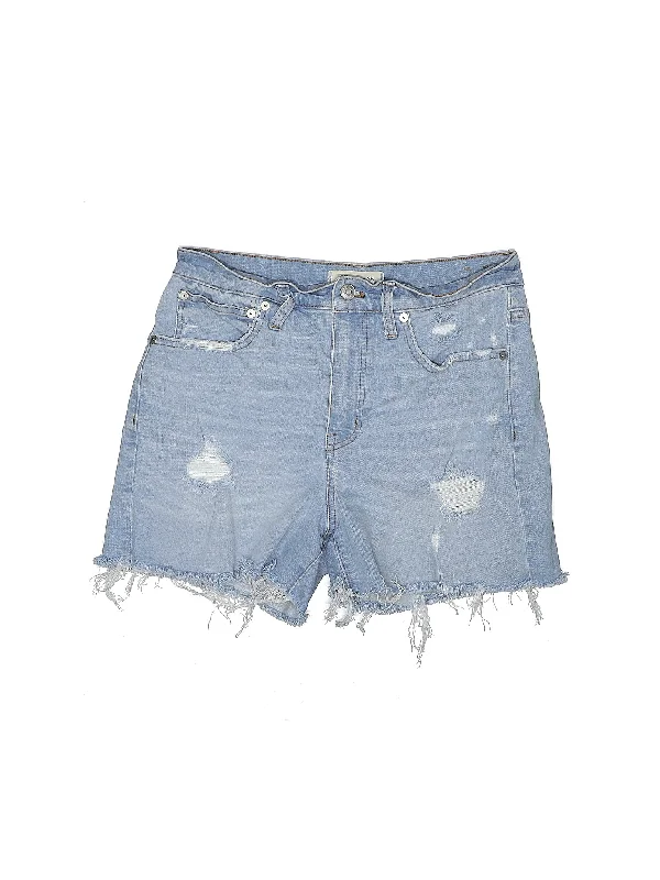 Mid-Rise Denim Shorts in Light Wash