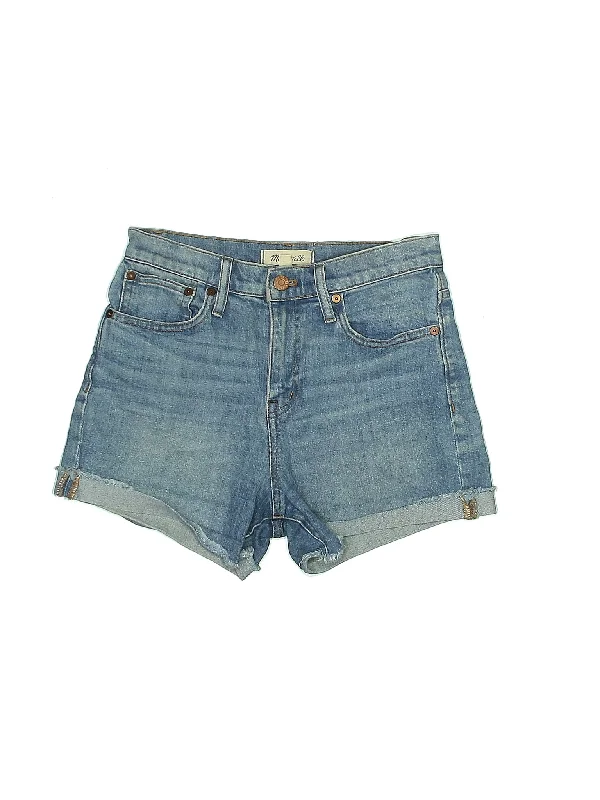 Mid-Rise Denim Shorts in Medium Wash